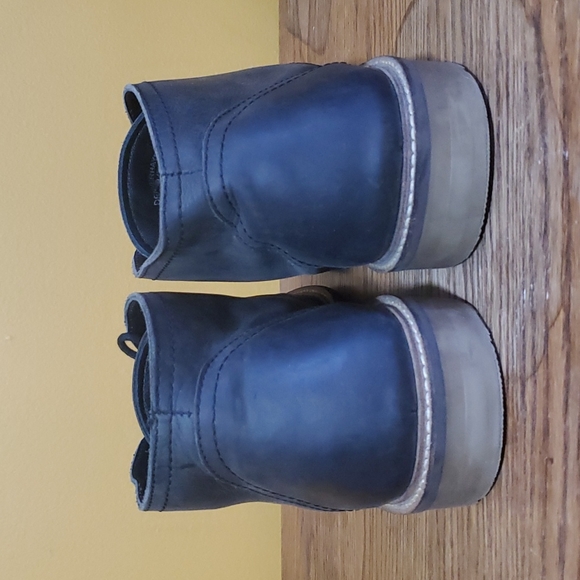 Leather boot - Picture 3 of 6